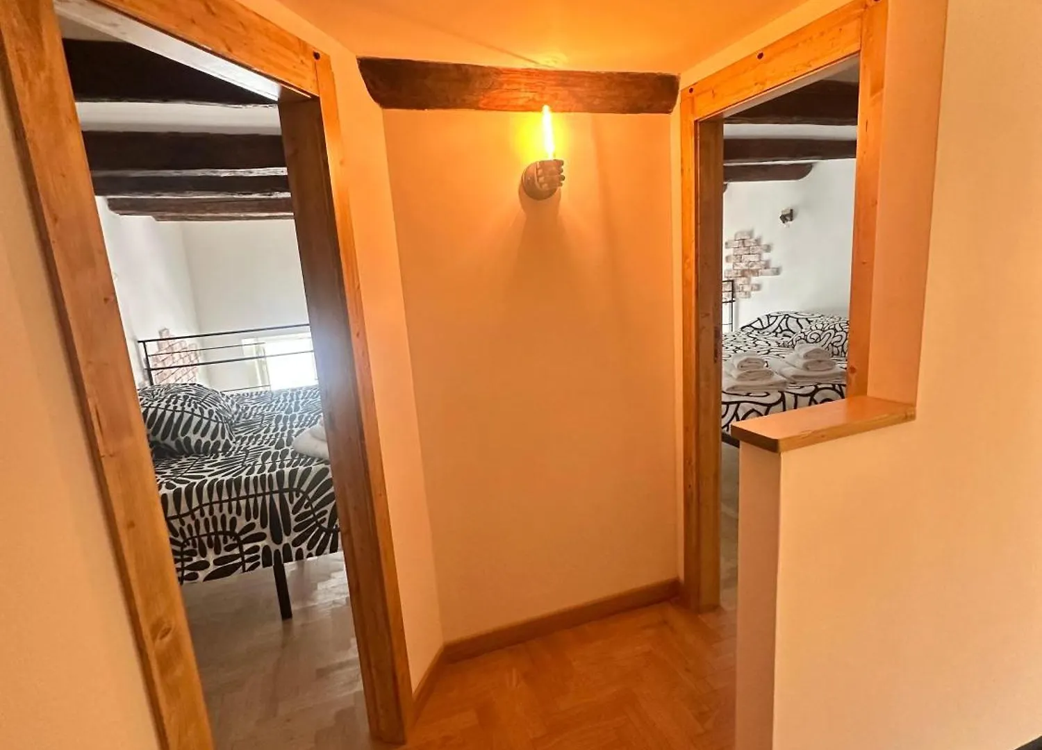 דירות נאפולי Delta Urban Loft