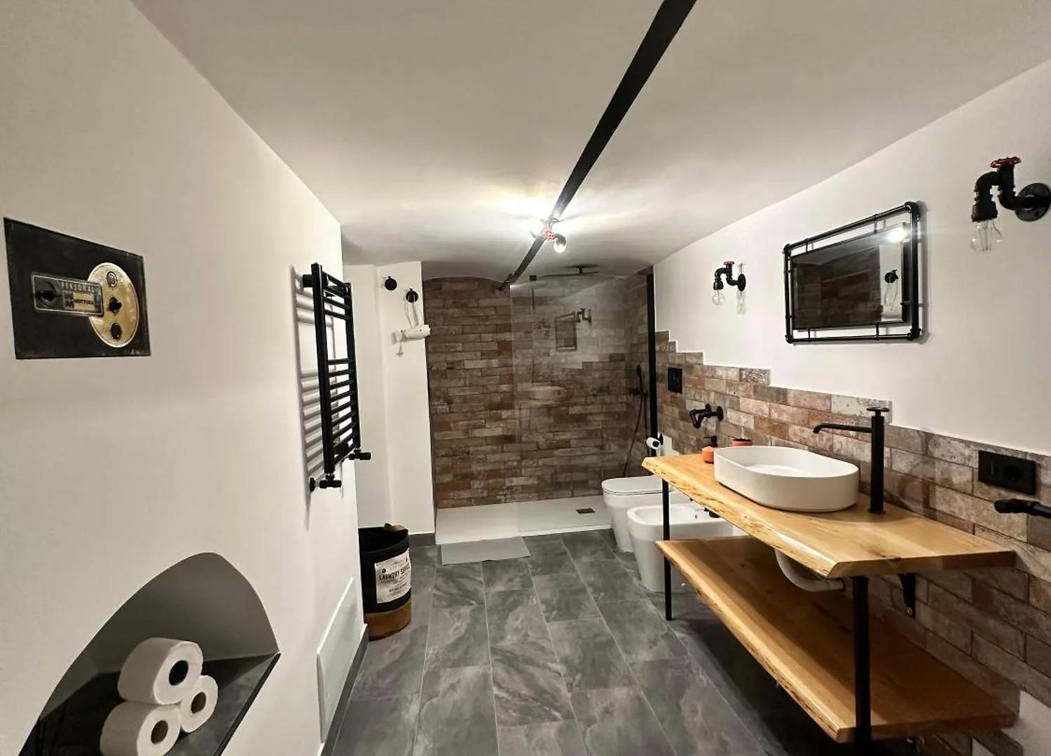 דירות נאפולי Delta Urban Loft איטליה